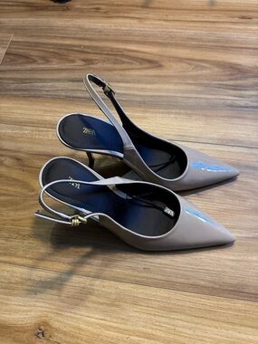 ZARA Patent Taupe Pointed Slingback Heels with Gold Buckle